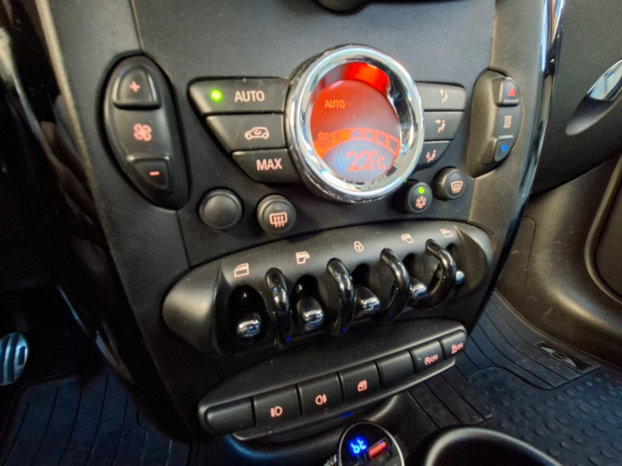 Mini Countryman Cooper SD 2.0 SD ALL4 neo patentati
