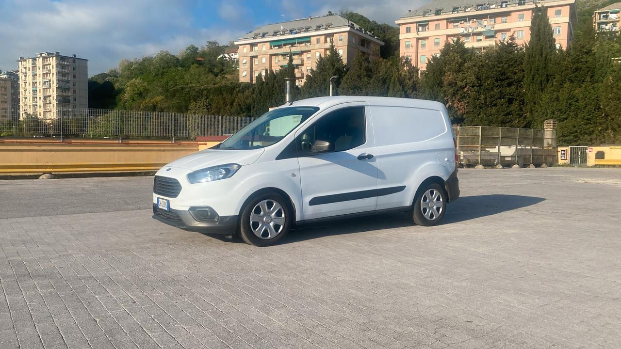 Ford transit courier