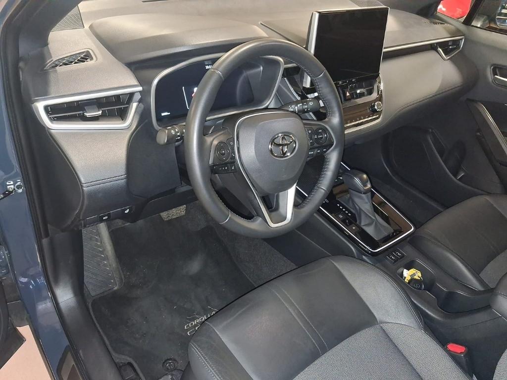 TOYOTA COROLLA CROSS PREMIUM AWD-i 2.0 HYBRID 200
