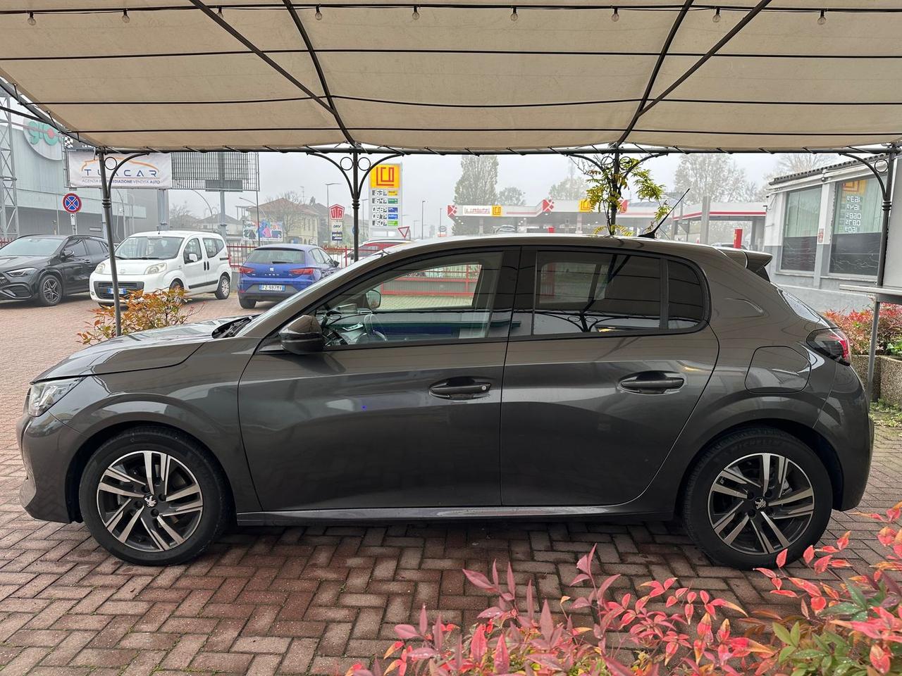 Peugeot 208 Allure Pack 1.2 PureTech 100 #7911