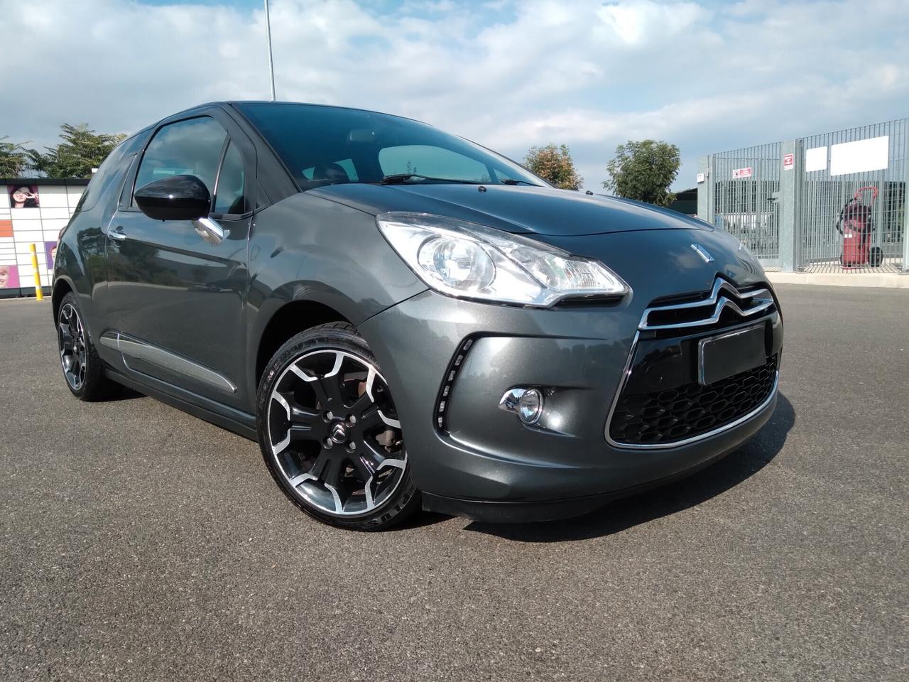 DS3 1.4 HDi 68cv sport-chic x neopatentati