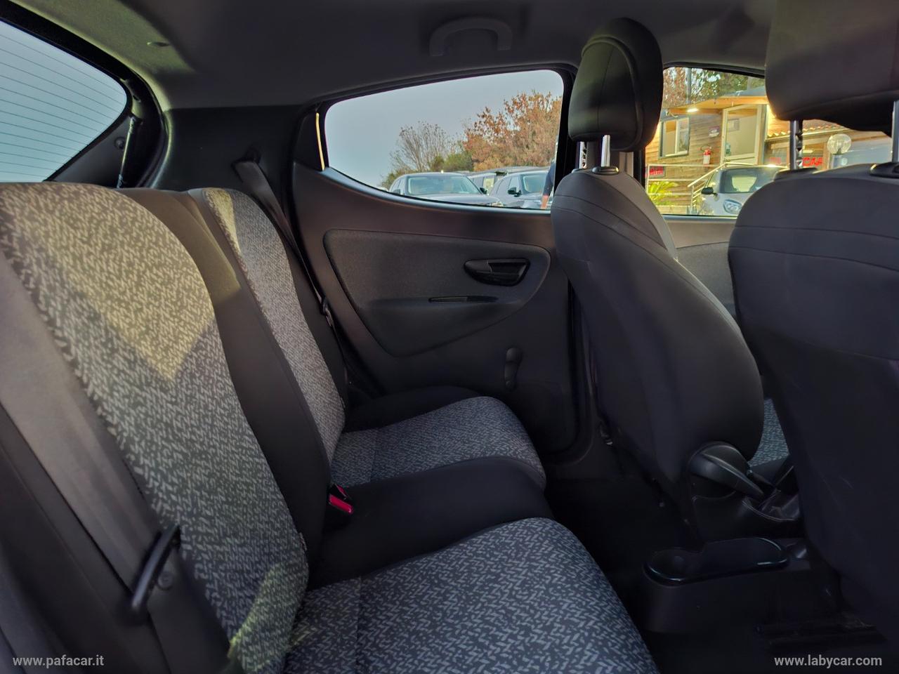 LANCIA Ypsilon 1.0 FireFly 5p.S&S Hybrid Silver