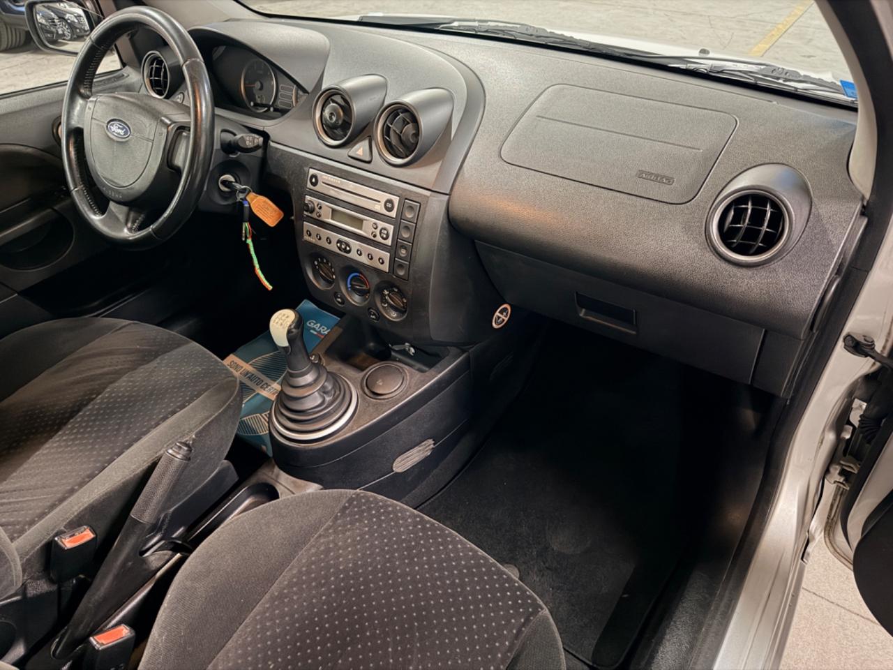 Ford Fiesta 1.4 TDCi 5p. Ghia