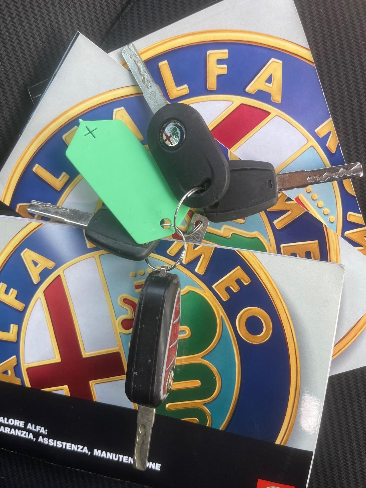 Alfa Romeo MiTo 1.4 78 CV Distinctive Sport Pack