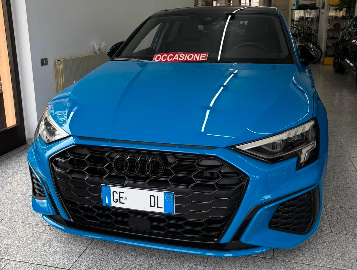 Audi A3 Sportback 45 TFSIe S line S-Tronic 245CV PLUG IN allestimento RS3