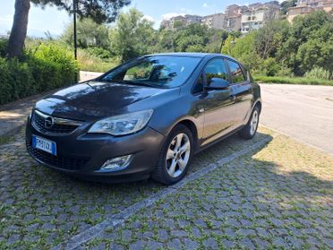 Opel Astra 1.7 CDTI 110CV 5 porte Cosmo