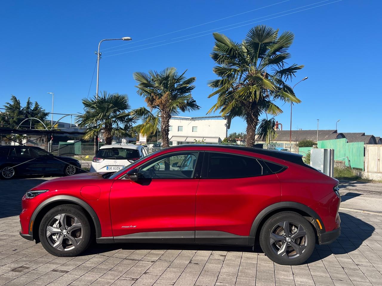 Ford Mustang Mach-E Elettrico Standard 269CV
