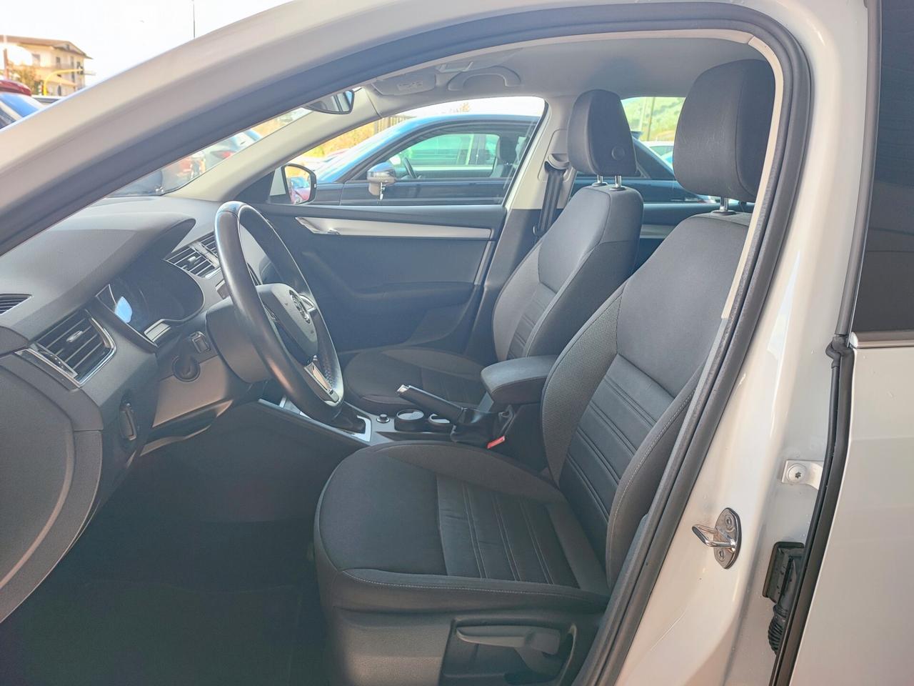 Skoda Octavia 1.5 DSG Wagon Style G-Tec