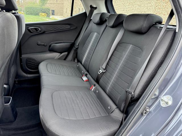 HYUNDAI i10 1.0 MPI AUTOMATICA CONNECTLINE+VIRTUAL+NAVI+PDC