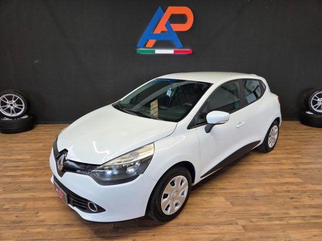 RENAULT Clio 1.2 75CV GPL 5 porte Costume National