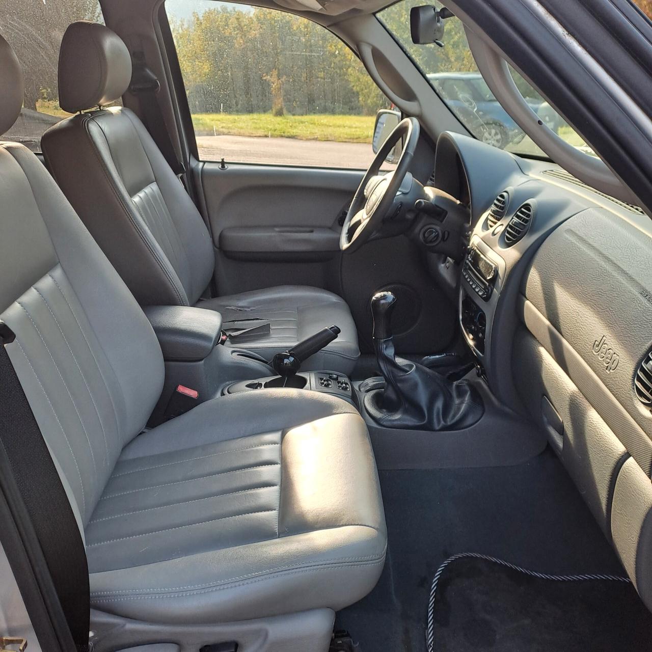 Jeep Cherokee 2.8 CRD Limited