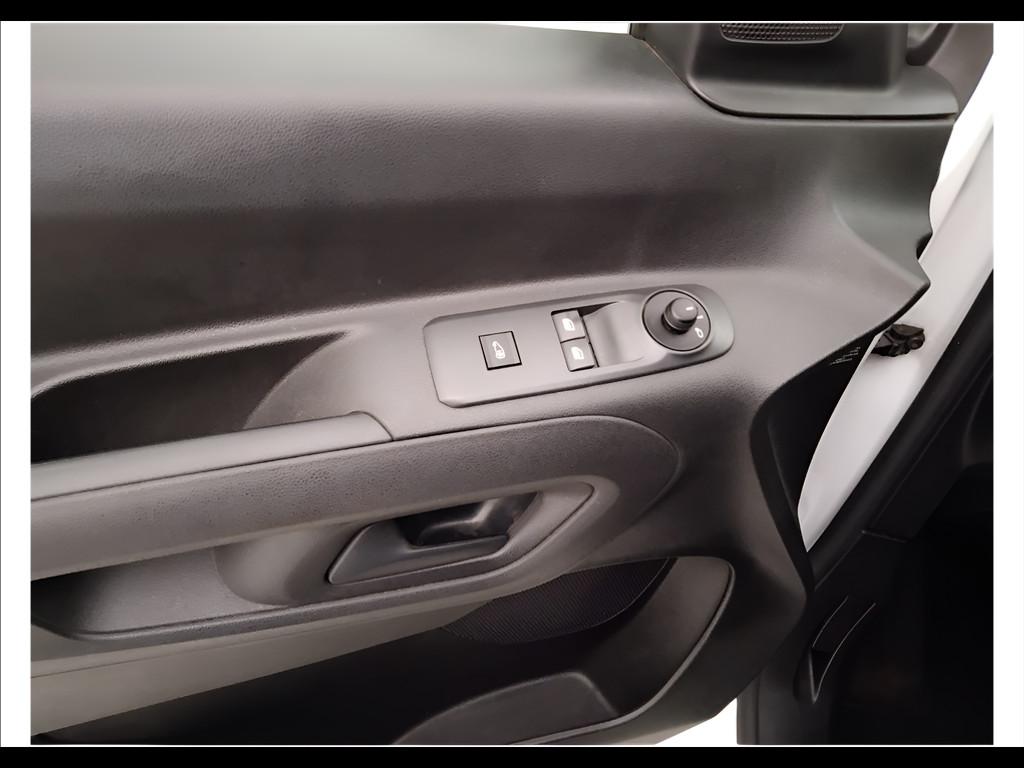 PEUGEOT Partner 2018 - Partner 1.5 bluehdi 100cv S&S L1 Premium