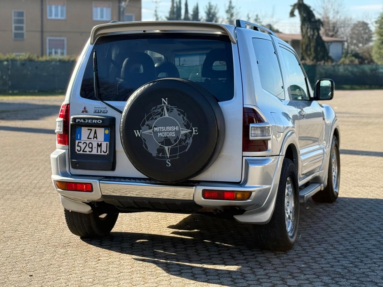 Mitsubishi Pajero 3.2 16V DI-D 5p. GLS2 FULL OPTIONAL