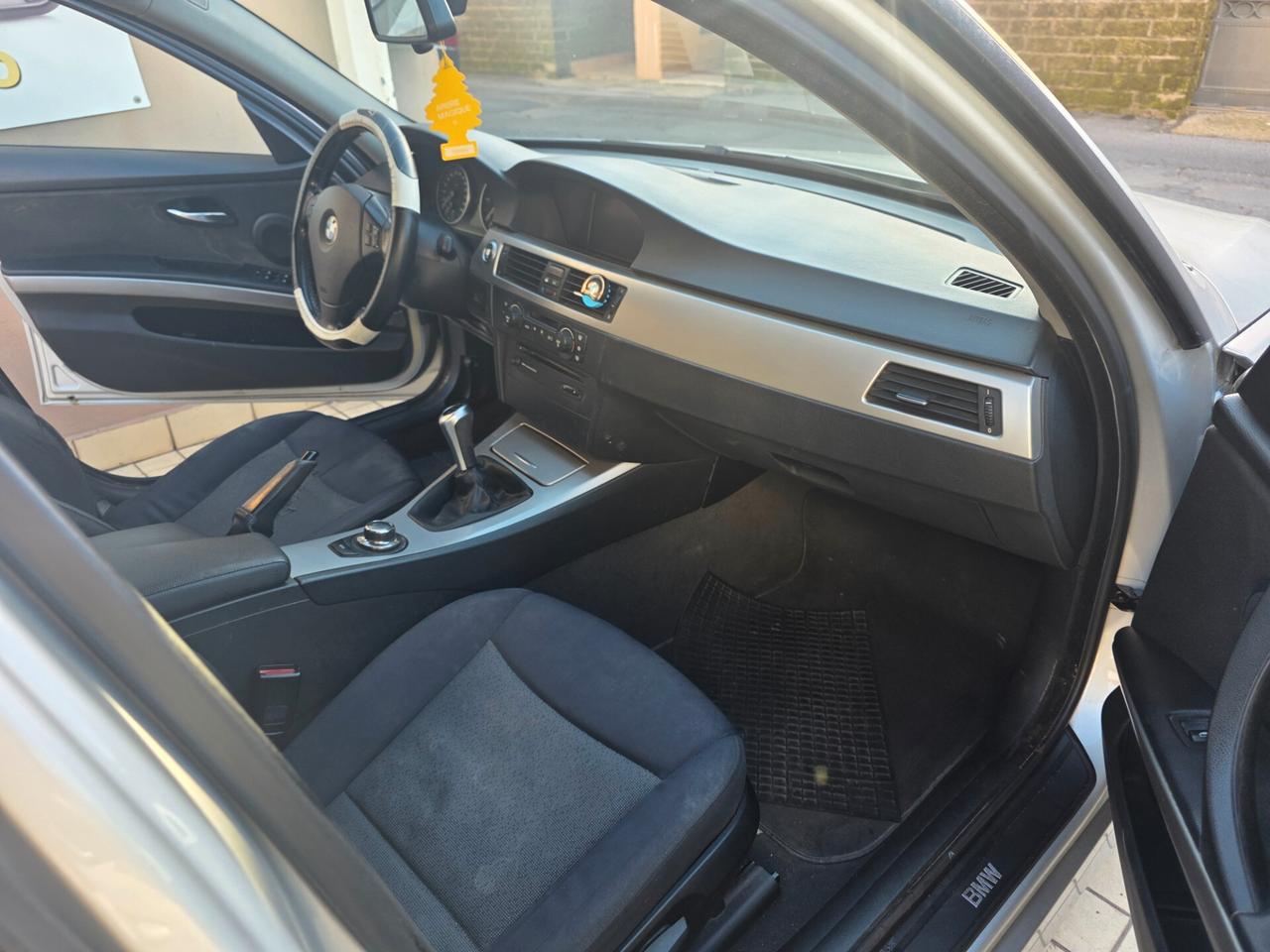 Bmw 320 320d cat Attiva