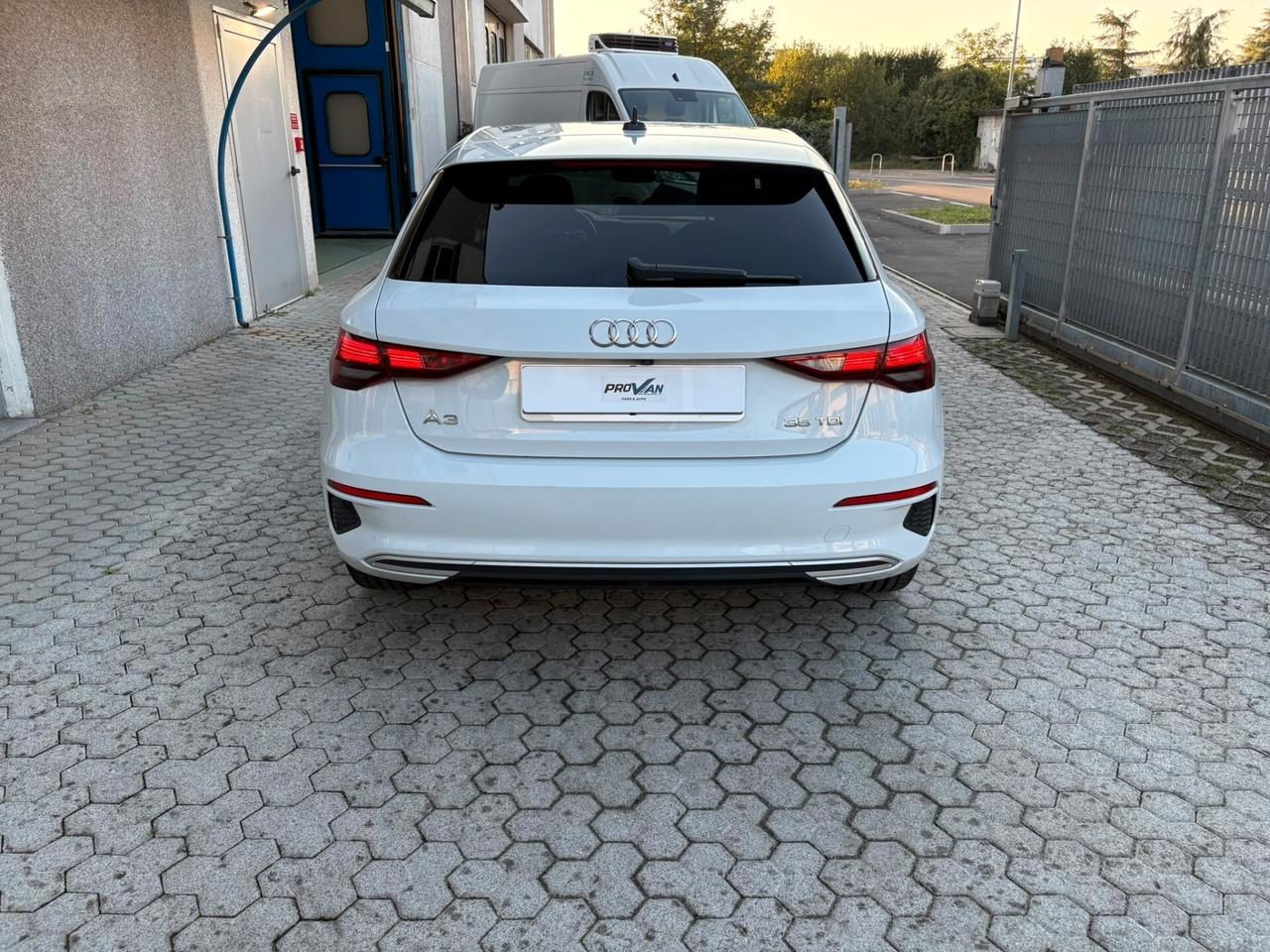 Audi A3 SPB 35 TDI S tronic Business Advanced
