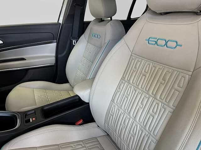 Fiat 600 IV 2023 600 1.2 hybrid La Prima 110cv auto