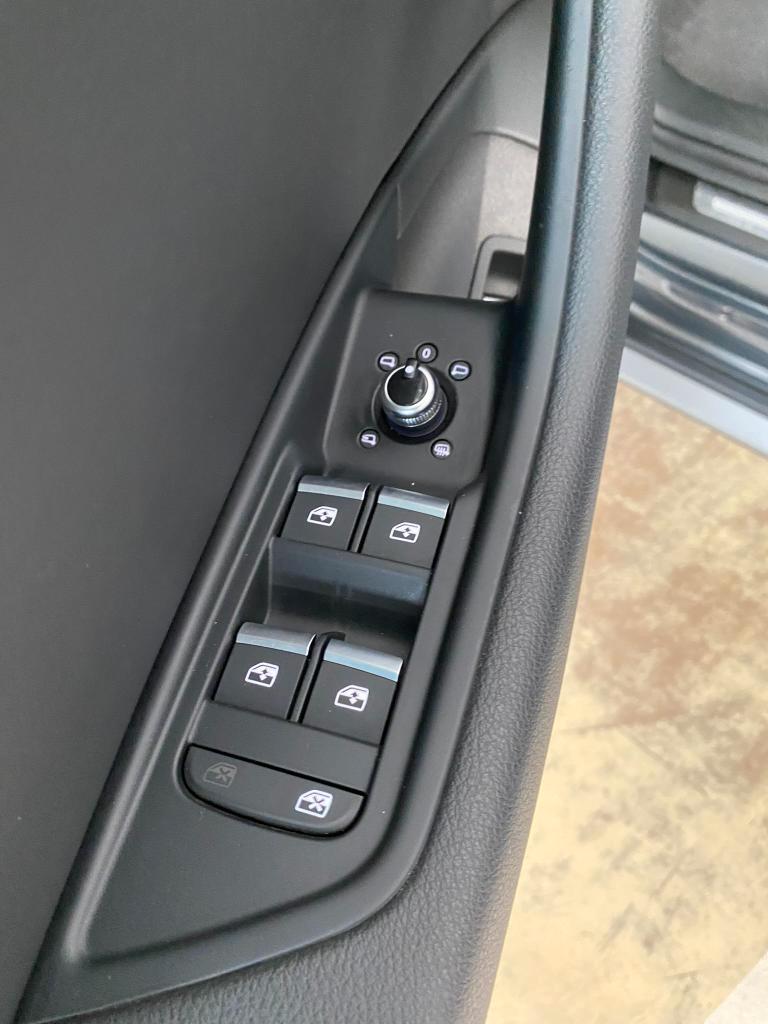 Audi A4 Allroad 2.0 TDI Business 163cv s-tronic - 18" - Navi - Pack Luci