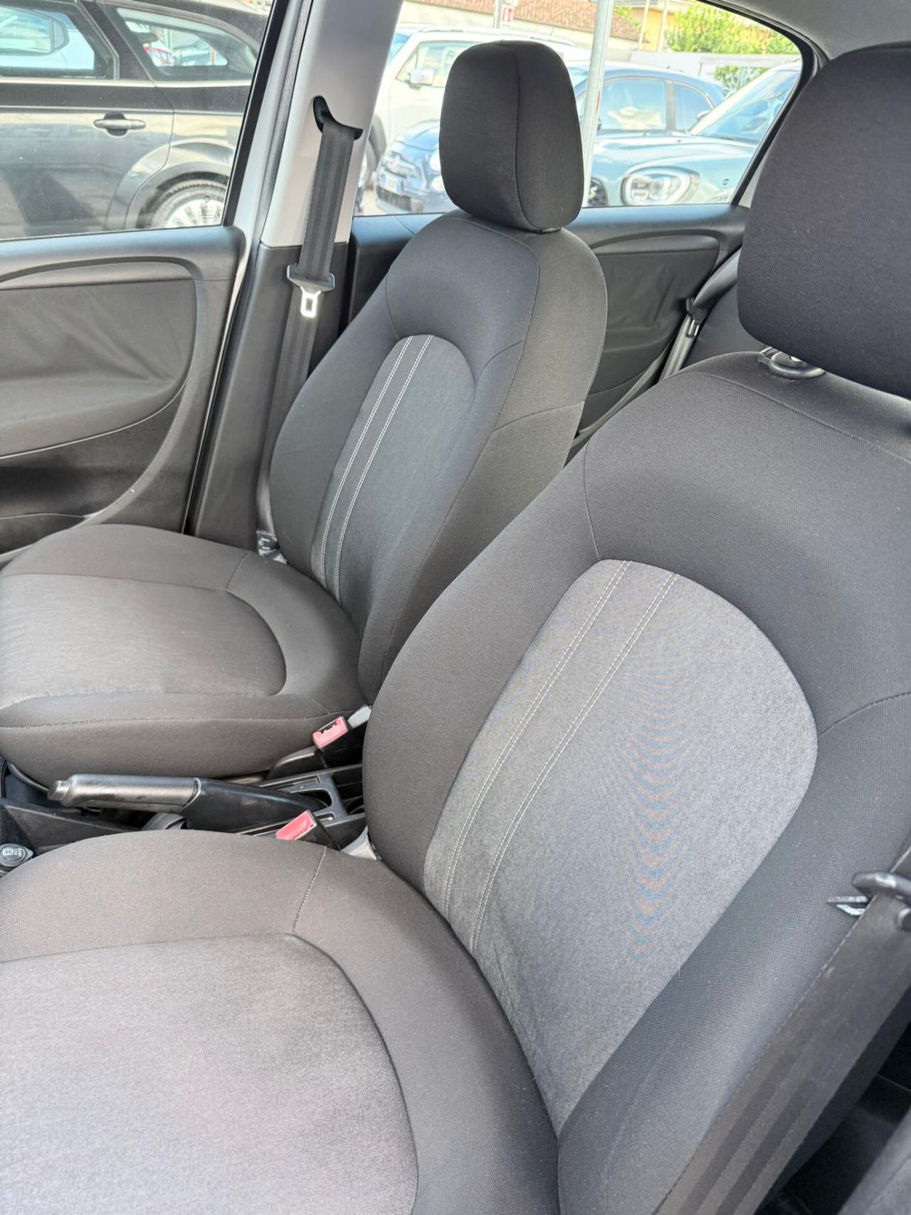 Fiat Punto 1.3 MJT II S&S 95 CV 5 porte Street