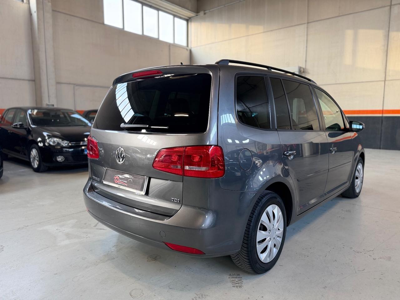 Volkswagen Touran 1.6 TDI Comfortline 7 POSTI NEOPATENTATI