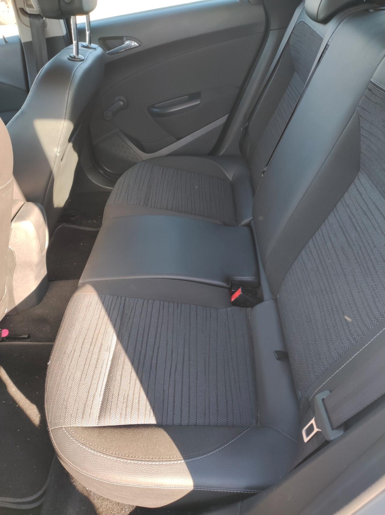 Opel Astra 1.6 CDTI 136CV EcoFLEX S&S 5 porte Cosmo