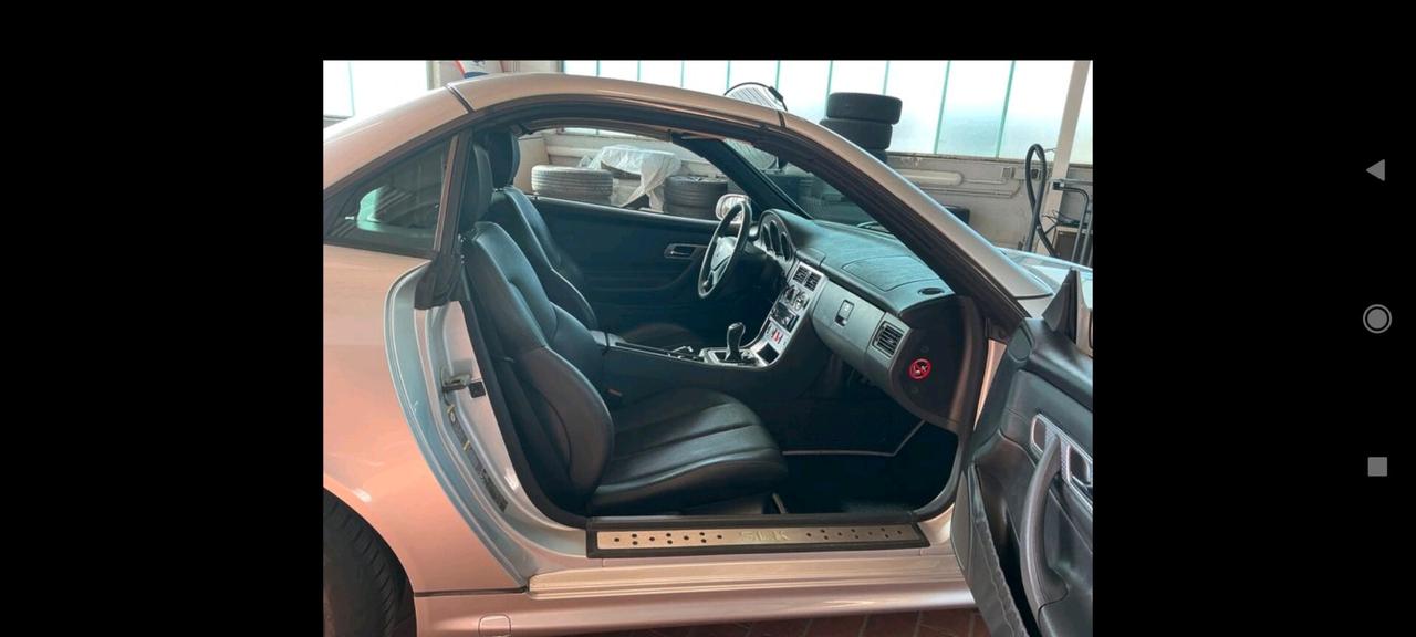 Mercedes-benz SLK 200 Kompressor cat Special Edition