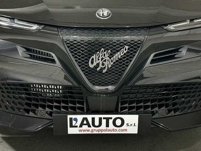 Alfa Romeo Junior 1.2 145 CV Hybrid eDCT6 Q4 KM ZERO