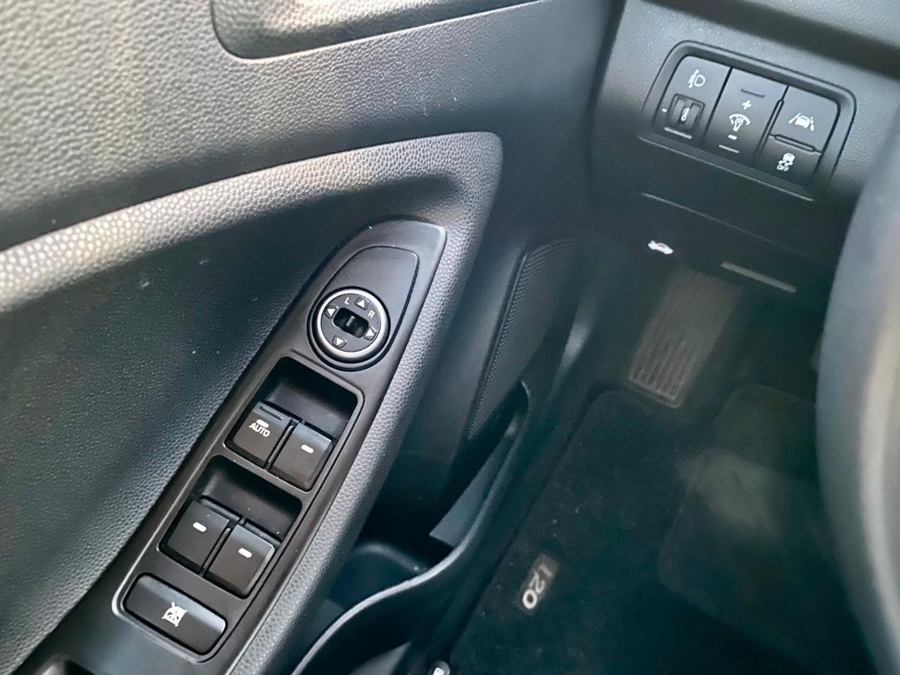 Hyundai i20 1.2 benzina 84 cv. 5 porte