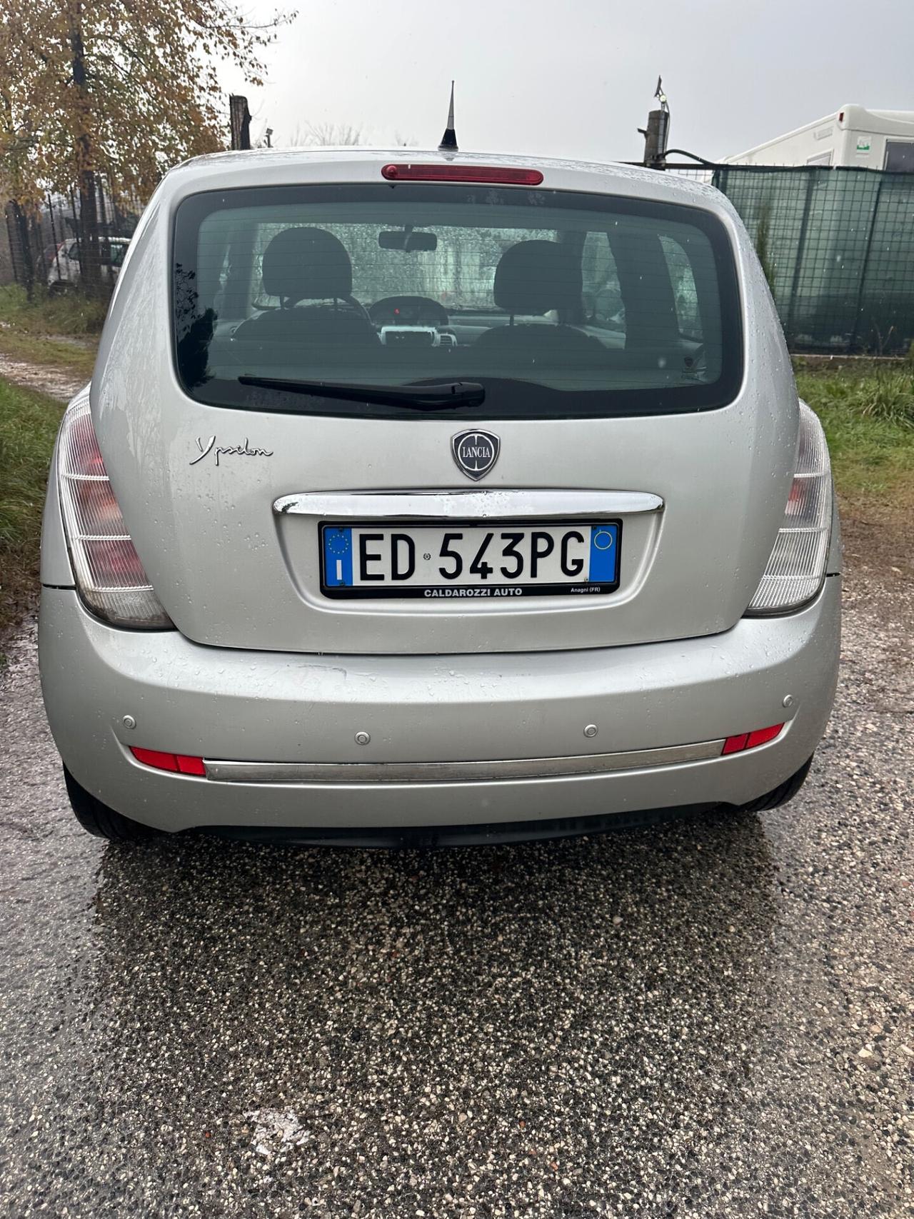 Lancia Ypsilon 1.3 MJT 75 CV