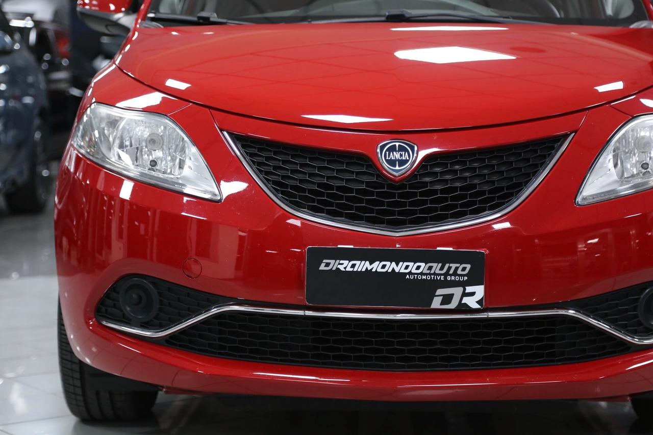 Lancia Ypsilon 1.2 69 cv Silver