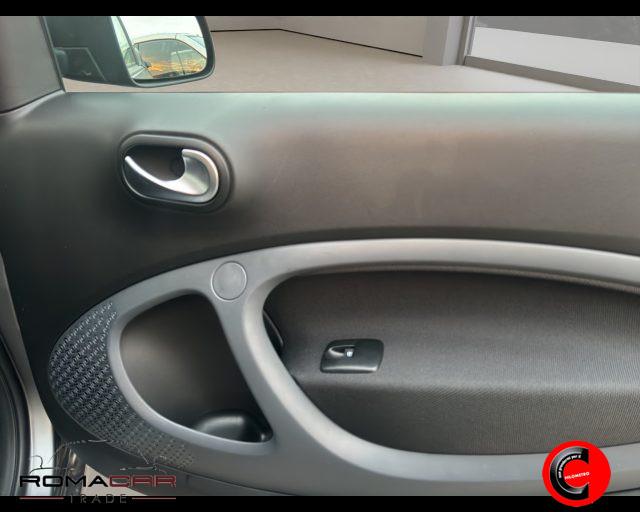 SMART ForTwo 90 0.9 Turbo twinamic cabrio Brabus edition