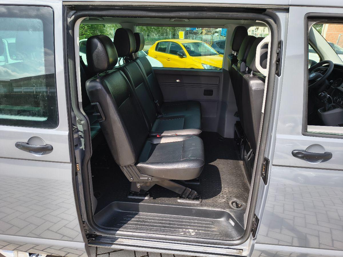 VOLKSWAGEN - Caravelle 9 posti 2.0 TDI