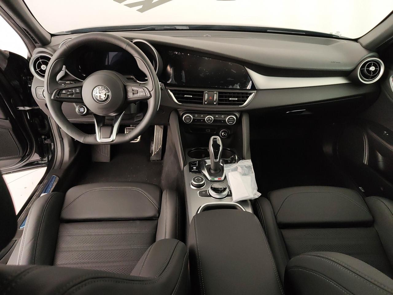 Alfa Romeo Giulia 2.2 Turbodiesel 210 CV AT8 AWD Q4 Veloce