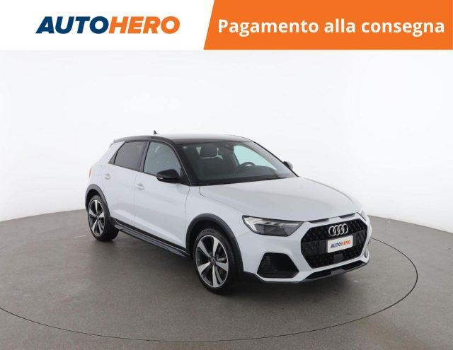 AUDI A1 citycarver 30 TFSI S tronic Identity Contrast