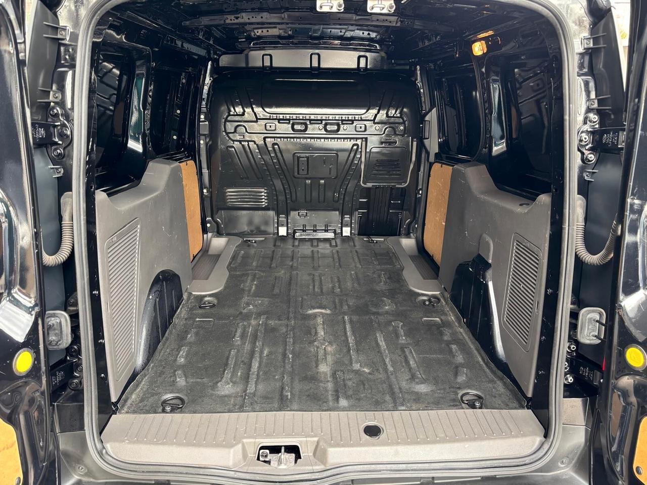 FORD TRANSIT CONNECT Passo Lungo 1.5 TDCI 120CV TREND 220/240