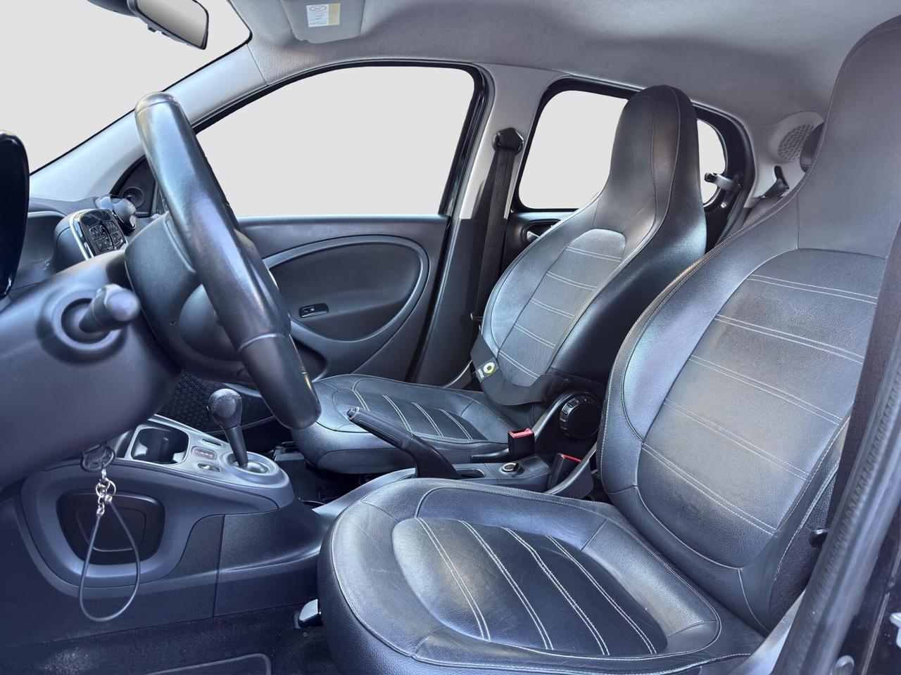 Smart ForFour 0.9 90cv twinamic Passion automatica 2019