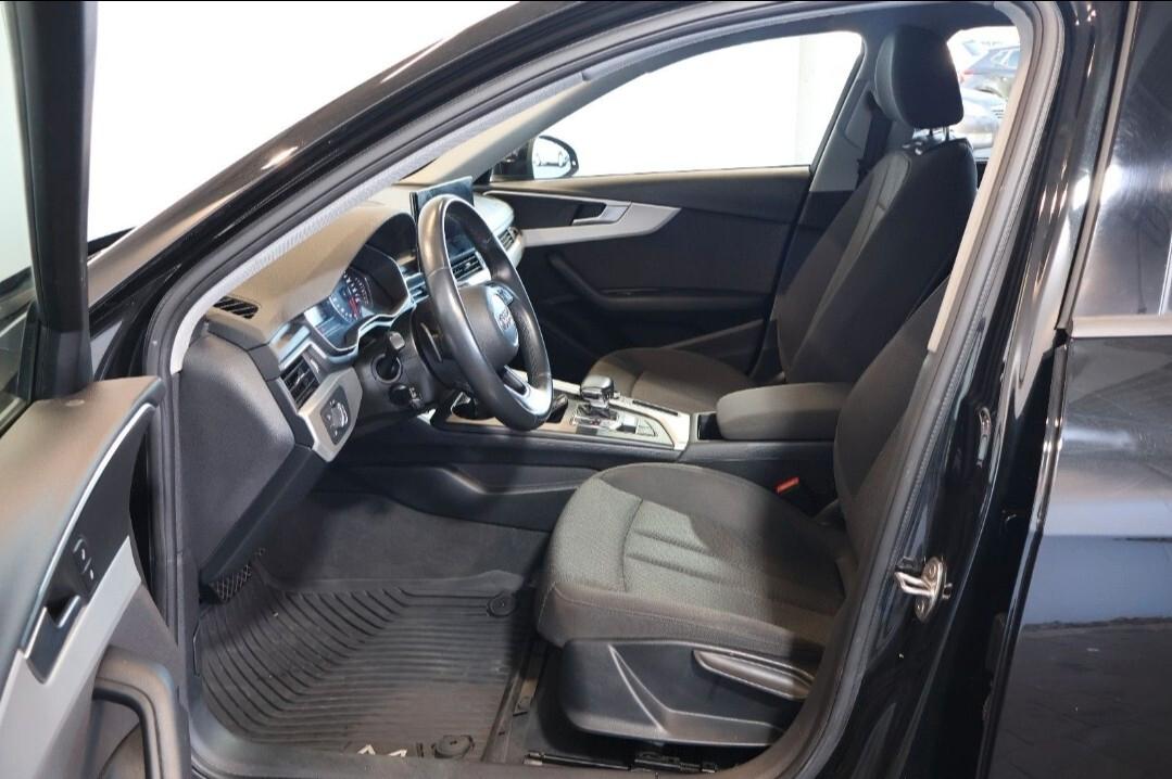 Audi A4 Avant 35 Tfsi Benzina Automatica