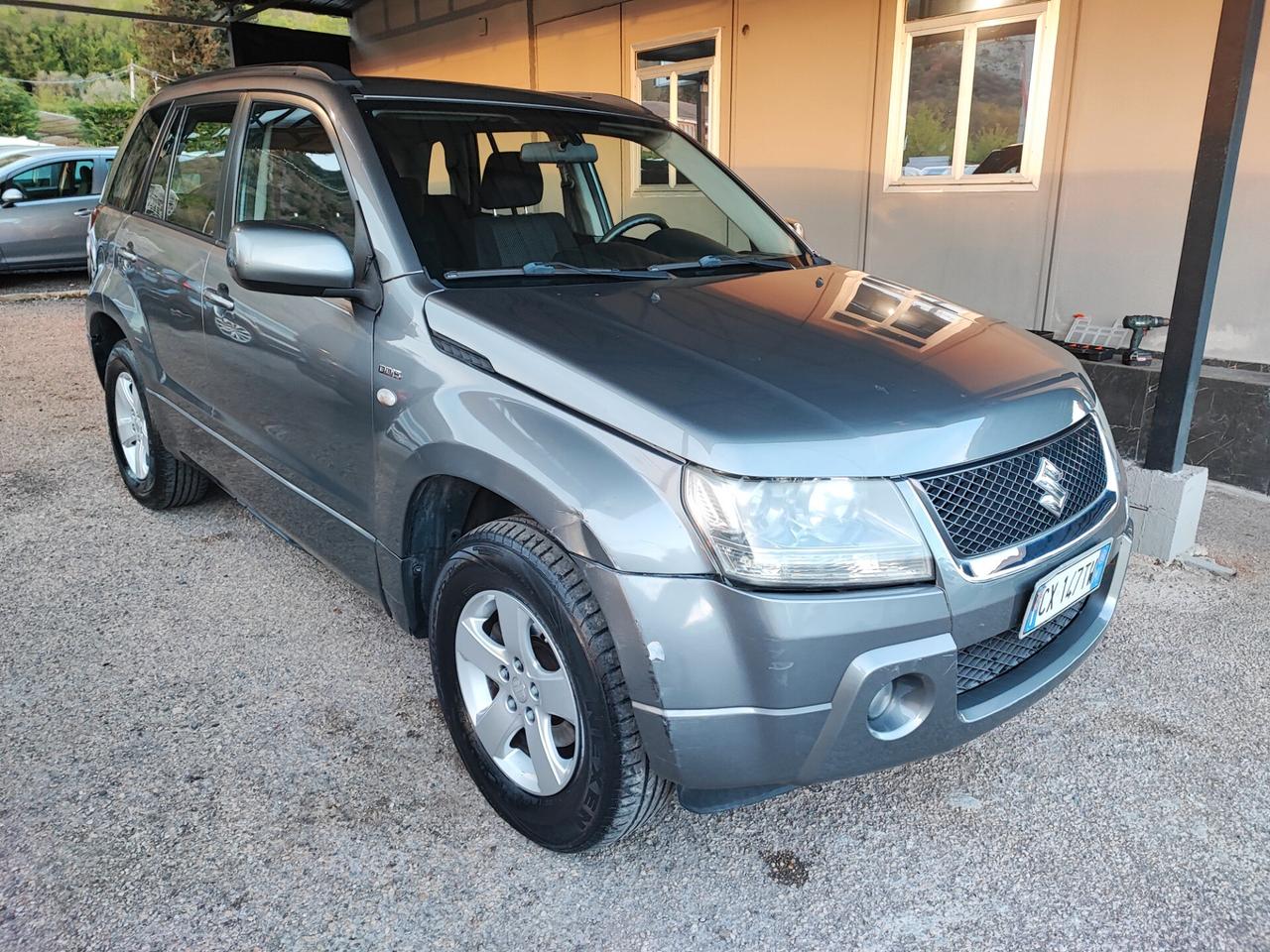 Suzuki Grand Vitara 1.9 DDiS 5 porte