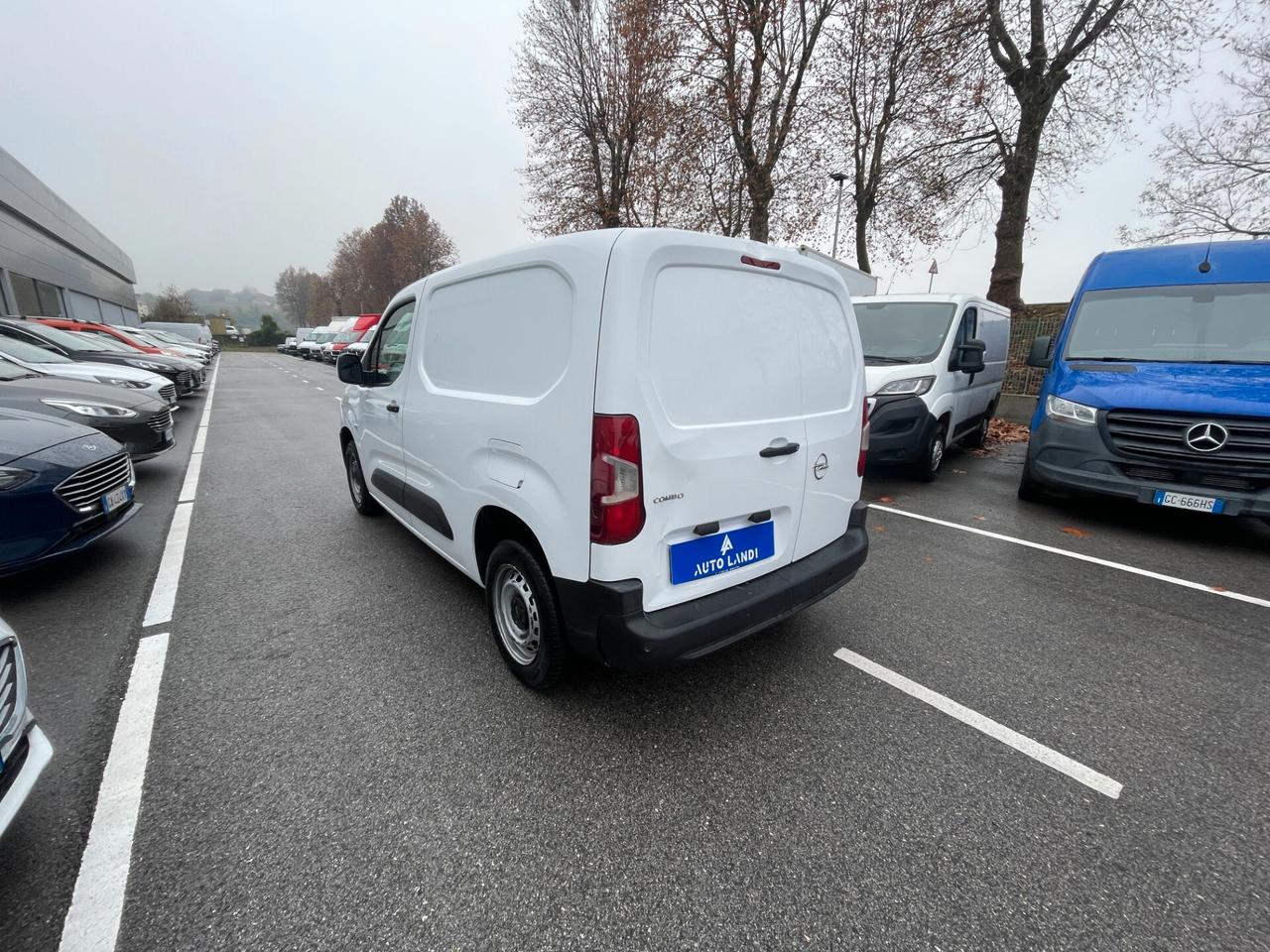 Opel Combo Cargo 1.5d 100cv L1H1 Essentia mt5