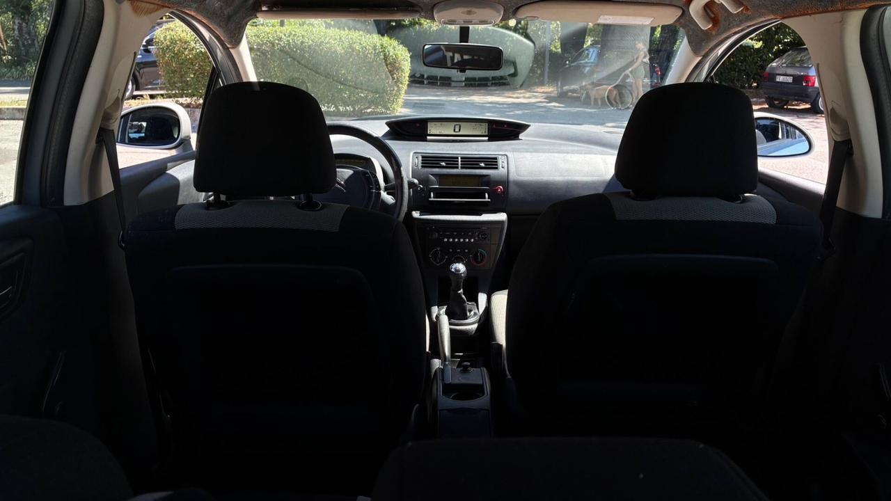 Citroen C4 1.4 cc benzina 120.000 km
