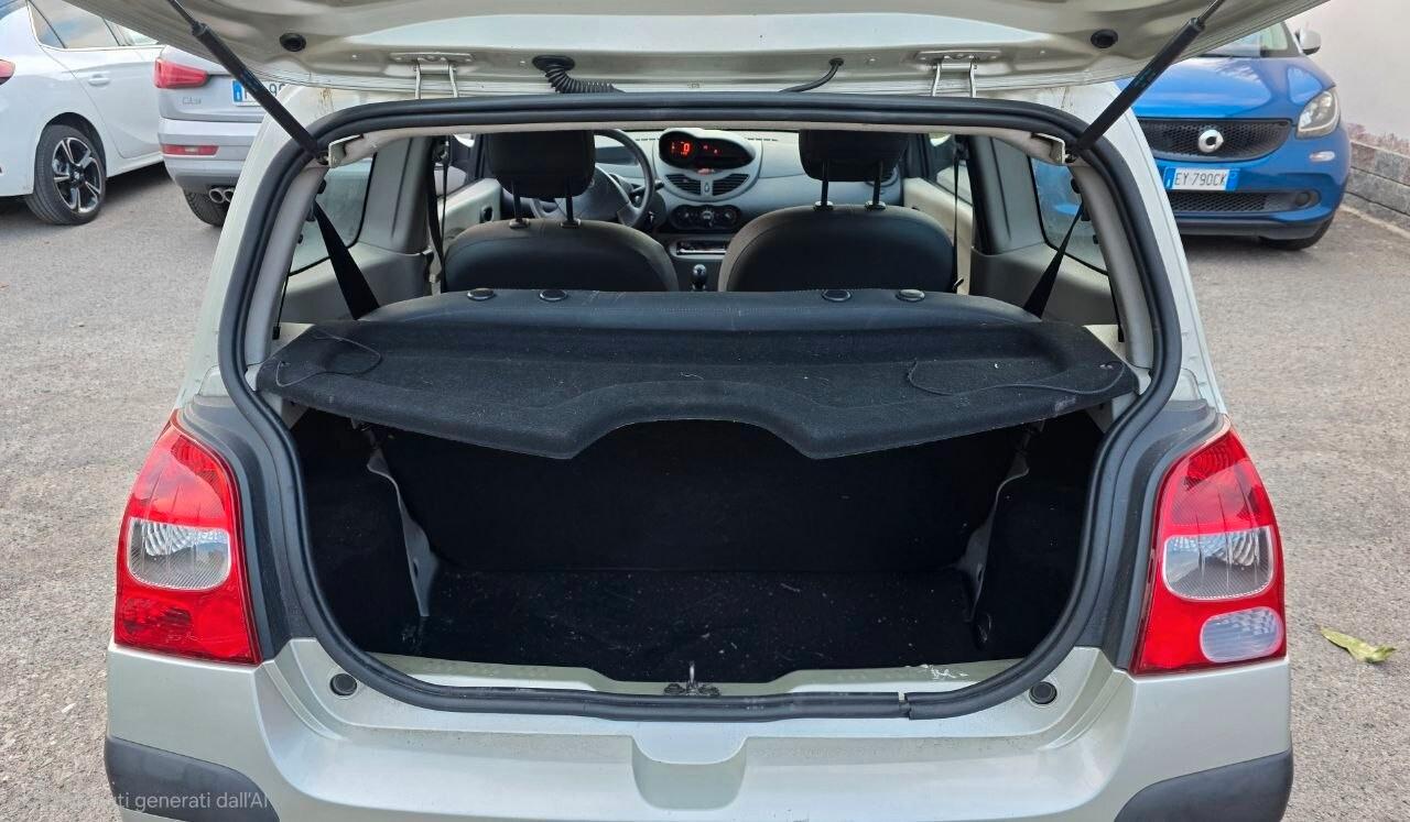 Renault Twingo 1.2 8V Dynamique