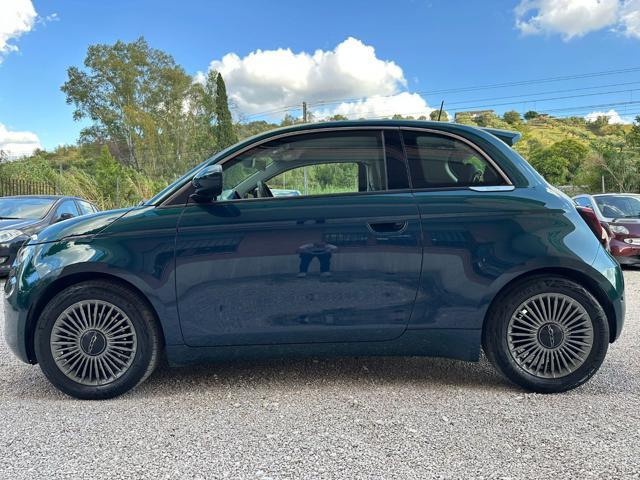 FIAT 500e 3+1 42 kWh Icon +