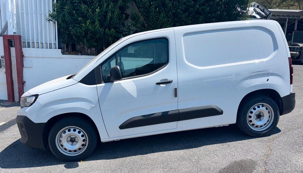 Peugeot Partner BlueHDi 100 S&S PC Furgone