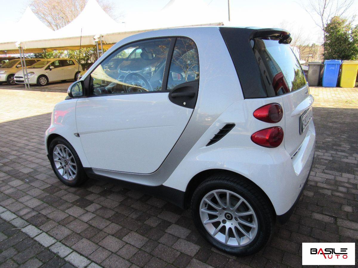 SMART - Fortwo - 1000 52 kW coupé limited one