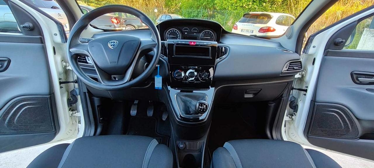 Lancia Ypsilon 1.2 69 CV "KM 41000"