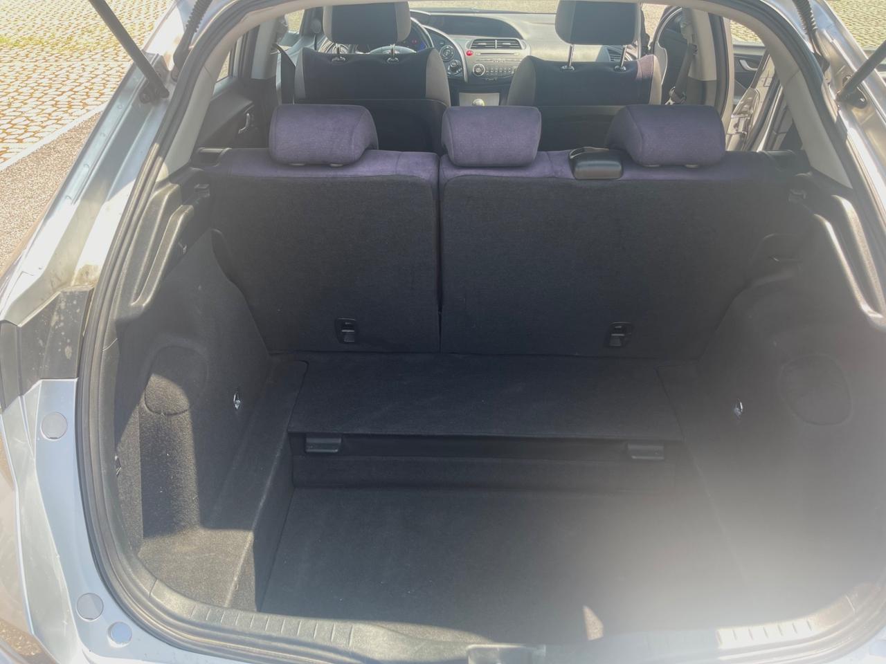Honda Civic 1.4 i-DSi 5p. Sport