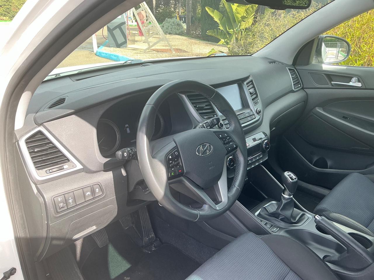 HYUNDAI TUCSON 1.7 CRDI XPOSSIBLE-3/2017