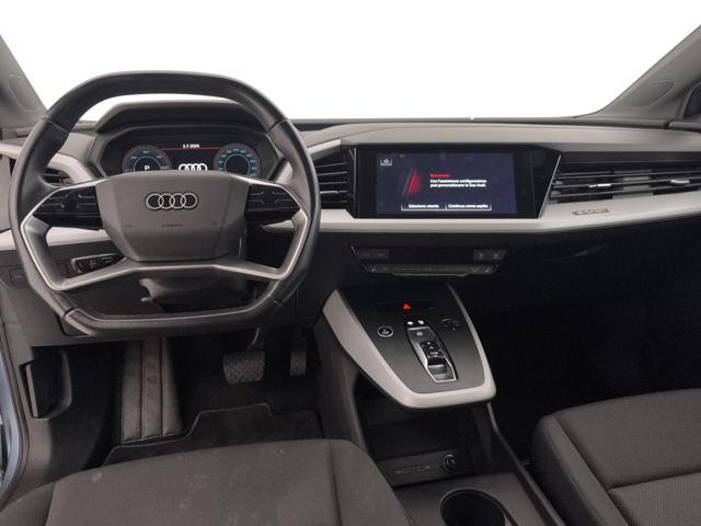 AUDI Q4 e-tron 40 Business Advanced
