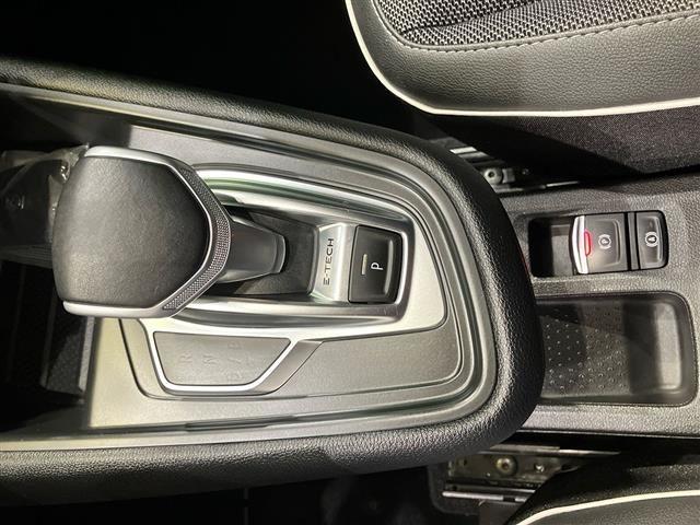 RENAULT Captur 1.6 E-TECH Plug-in Hybrid 160cv Techno Auto