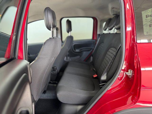FIAT Panda 1.0 FireFly S&S Hybrid Pandina