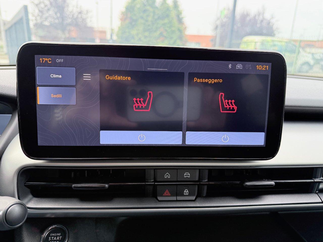 Jeep Avenger 1.2 turbo e-hybrid mhev Summit fwd 110cv edct6